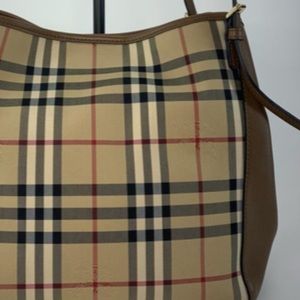 Burberry Canterbury Leather Tote